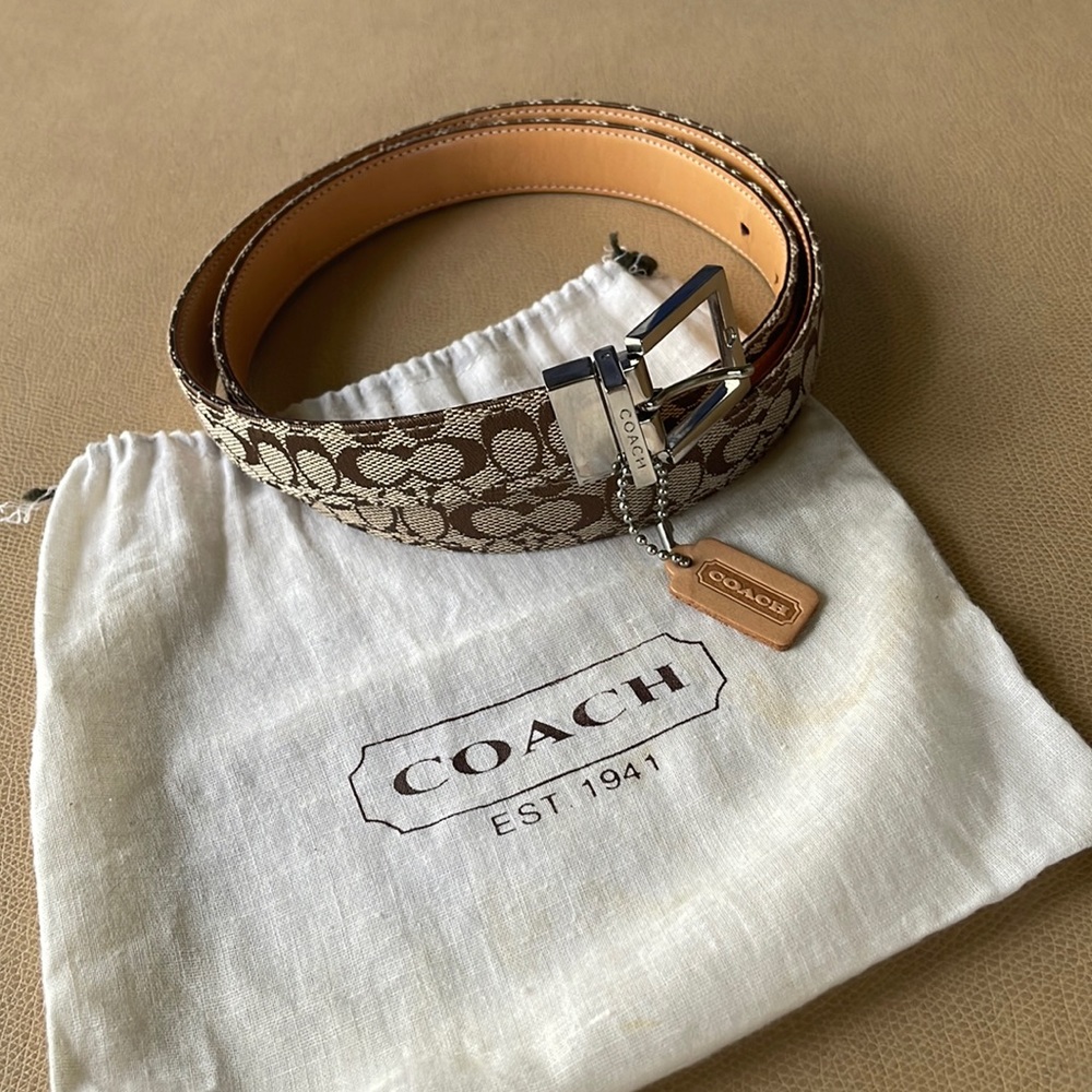AUTHENTIC COACH Designer logo belt
